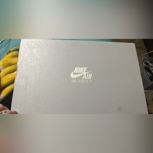 Nike Air Force 1